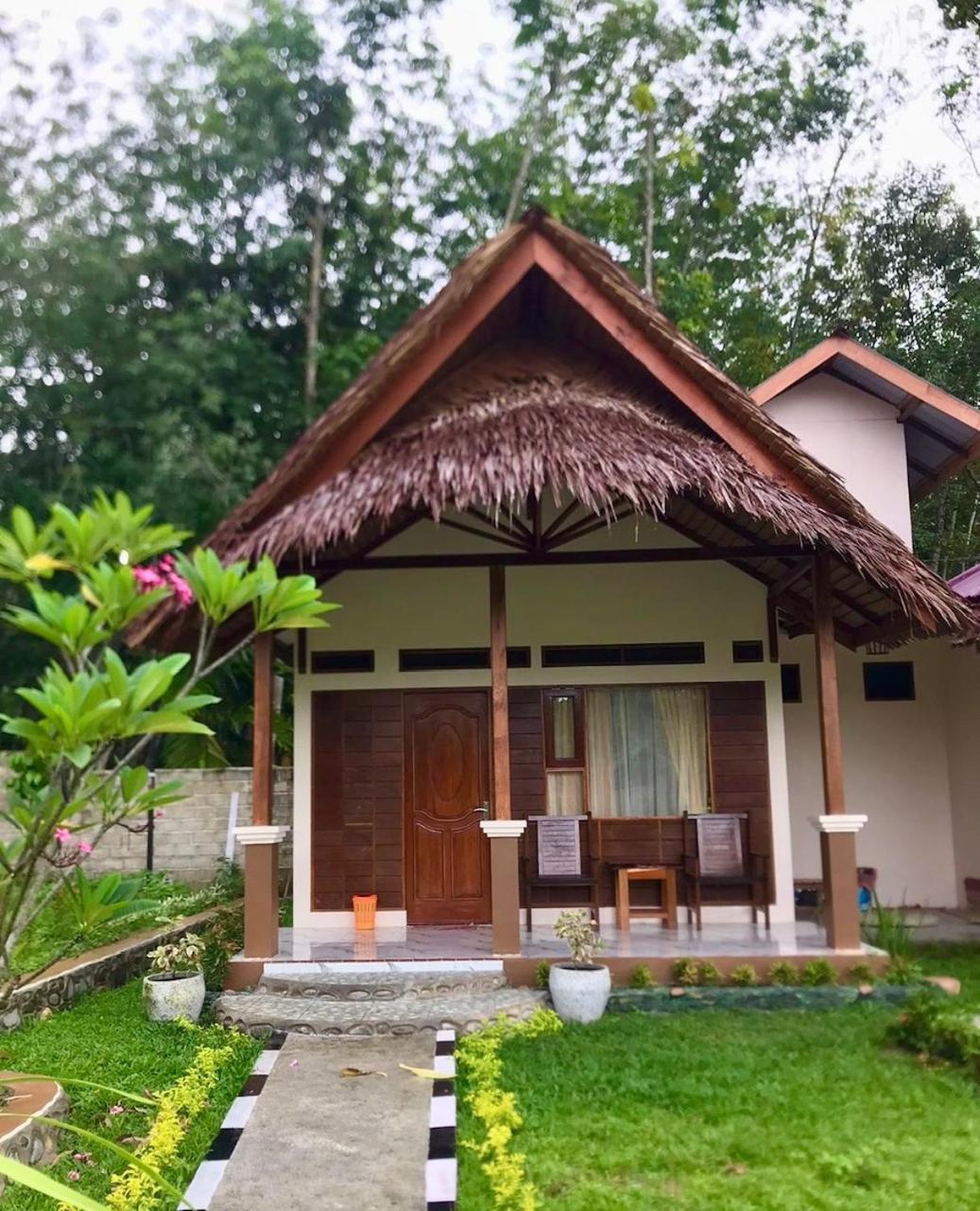 R5 Keramba Inn بوكيت لاوانج المظهر الخارجي الصورة