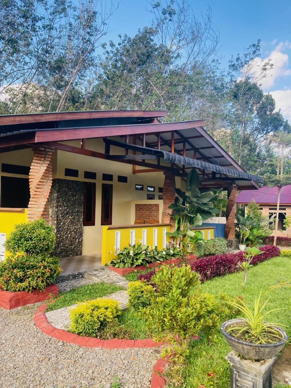 R5 Keramba Inn بوكيت لاوانج المظهر الخارجي الصورة